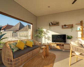 Villa Kome & Gabi Canggu Pererenan - Tabanan - Huiskamer