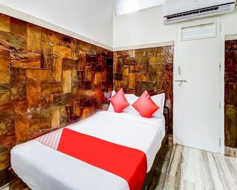 OYO 64092 Hotel Dreamland - Mumbai - Quarto