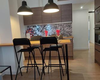 Precioso apartamento en Puente Vallecas, Madrid. - Madrid - Dining room