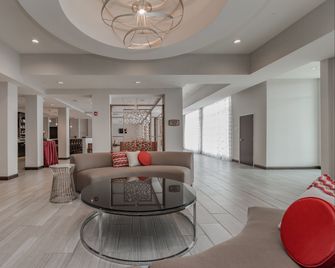 Holiday Inn Mishawaka - Conference Center By IHG - Mishawaka - Lobby