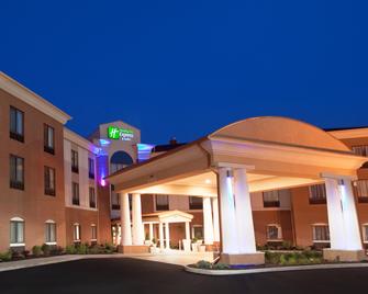 Holiday Inn Express & Suites Akron Regional Airport Area - Akron - Building