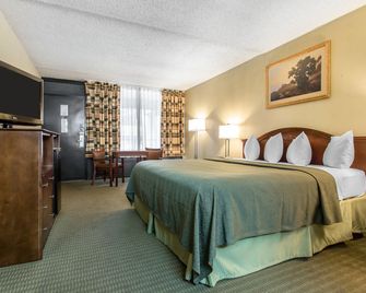Rodeway Inn - Lawton