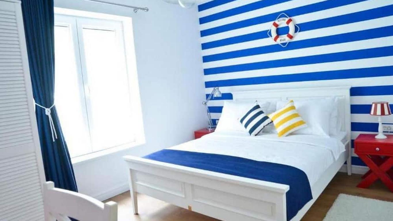 Nautical rooms Old town