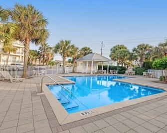 Gulf view condo with central AC, WiFi, washer\/dryer, & pool - walk to beach - Navarre Beach - Pool