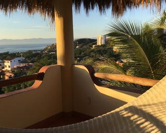 Beautiful Tropical House With Ocean Views! - La Cruz de Huanacaxtle - Balcón