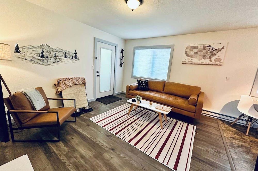 Horseshoe Lake 2nd floor 2 bdrm condo - Joseph - Sala de estar