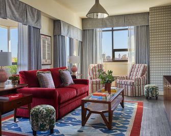 Graduate by Hilton Bloomington - Bloomington - Wohnzimmer