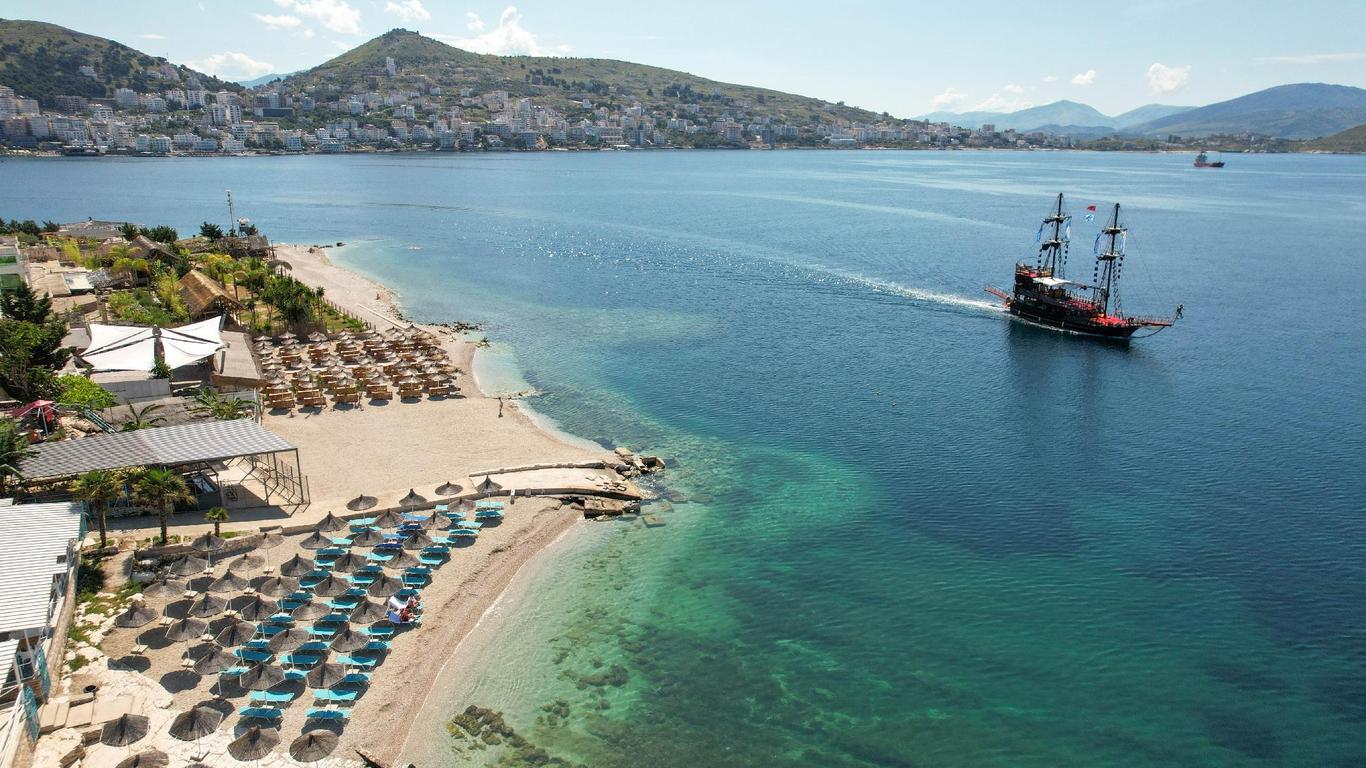 Oceanic Overview Suites
