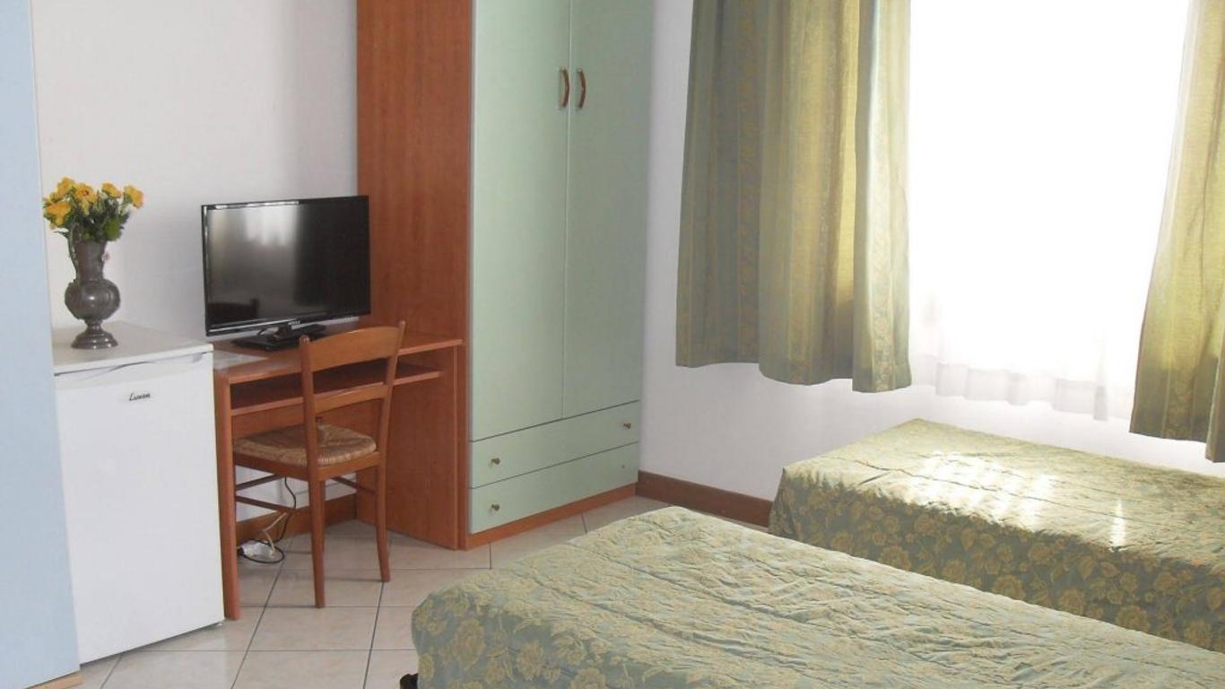 Hotel Nuova Aurora