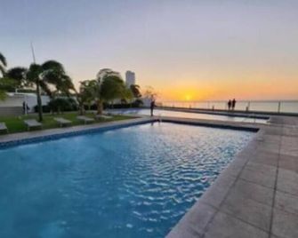 luxurious 2 bedroom beachfront apartment - Las Lajas (Panamá) - Piscina