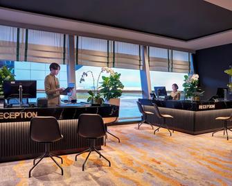 Sama-Sama Express KLIA - Sepang - Lobby