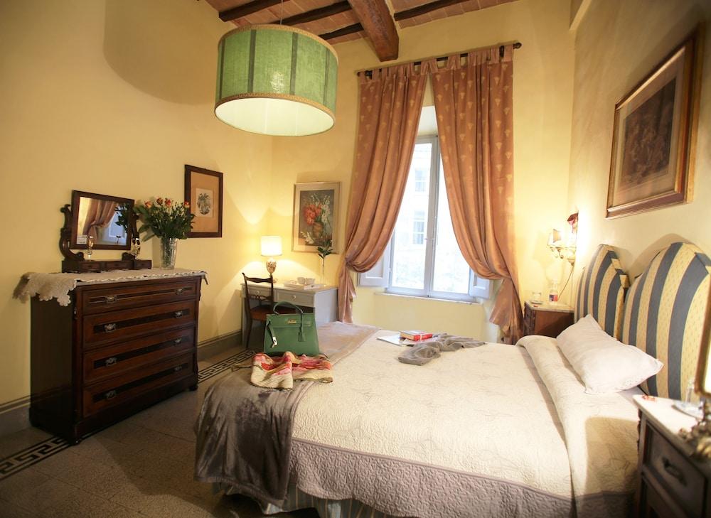 B&b Le Aquile A Siena, L' Italia Da 96 €: Offerte, Recensioni, Foto ...