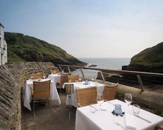 The Lugger Hotel - Truro - Restaurant
