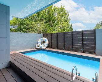 Grandioso Okinawa Pool Villa Onna 13 - Onna - Piscina