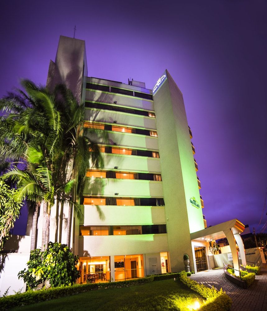 هوتل إيما بالاس - ساو خوسيه دوس كامبوس - مبنى