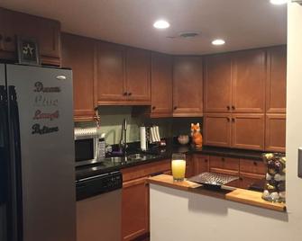 Home on the Sapphire River - Sapphire - Cocina