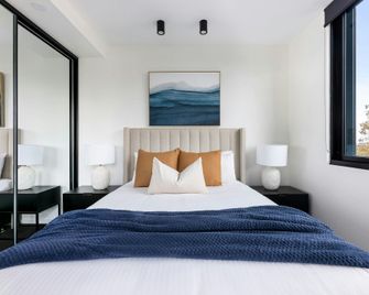 Cinema Suites Apartments by Urban Rest - Sidney - Yatak Odası