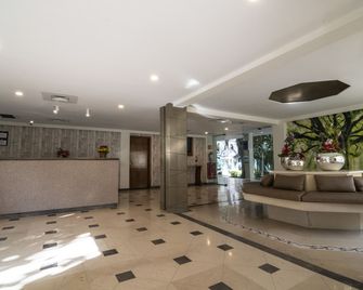 Hotel Ronda Minerva - גוואדאלחארה - לובי