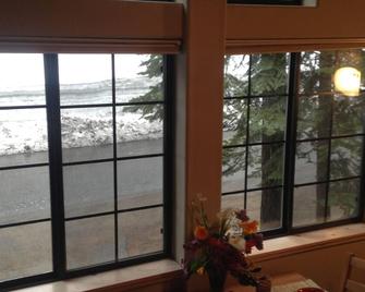Private Studio With Balcony In Lake Tahoe, Kings Beach, Tahoe Vista, Northstar - Tahoe Vista - Balcony