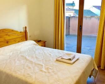 Hostal Matias - Segovia - Schlafzimmer