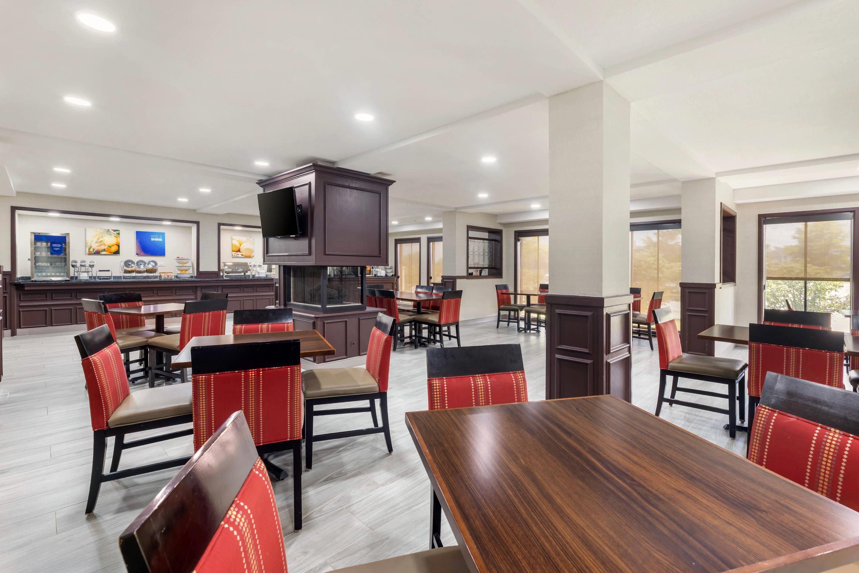 Comfort Inn Bourbonnais near I-57 - Bourbonnais - Restaurace