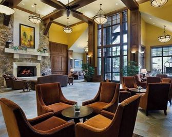 Ski in Ski Out Luxury Resort - Breckenridge - Lounge