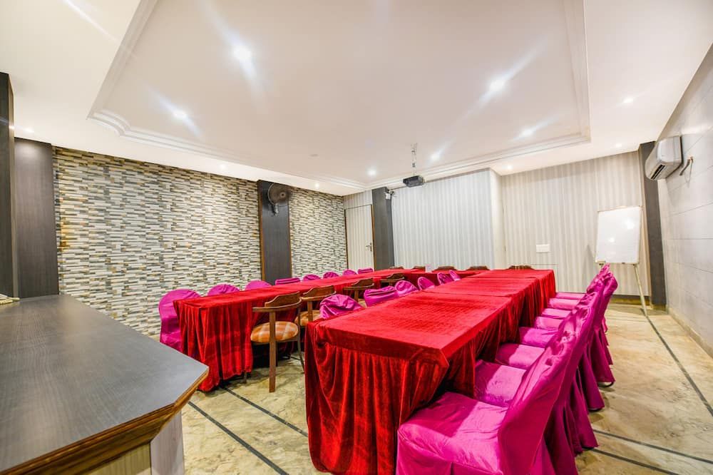 Fabhotel Nanda - Ludhiana - Meetingruimte
