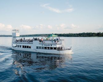 Victoria Falls Waterfront - Livingstone