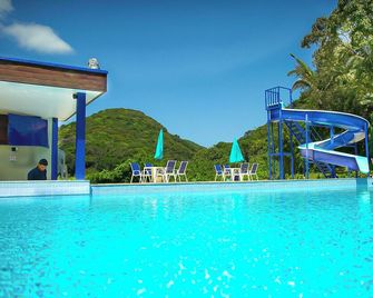 Hotel Fazenda Portal das Montanhas - Guaramiranga - Piscina