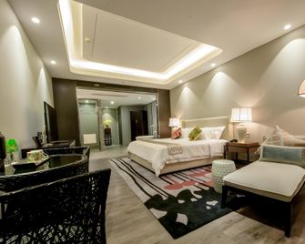 Court Yard Hotel - Guilin - Bedroom