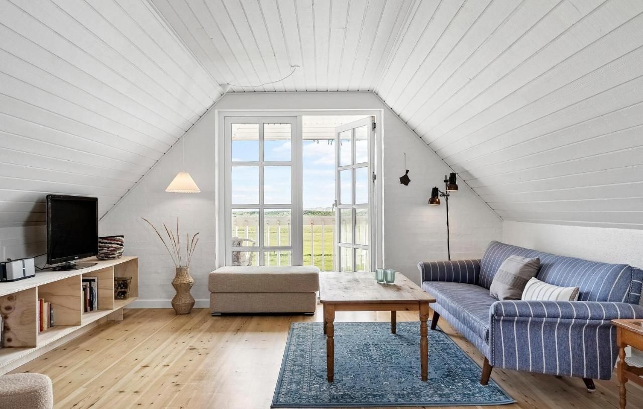 Gorgeous Home In Vestervig With Wifi – Agger