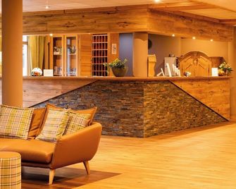 هوتل أهورنهوف - ليندبرغ - ردهة