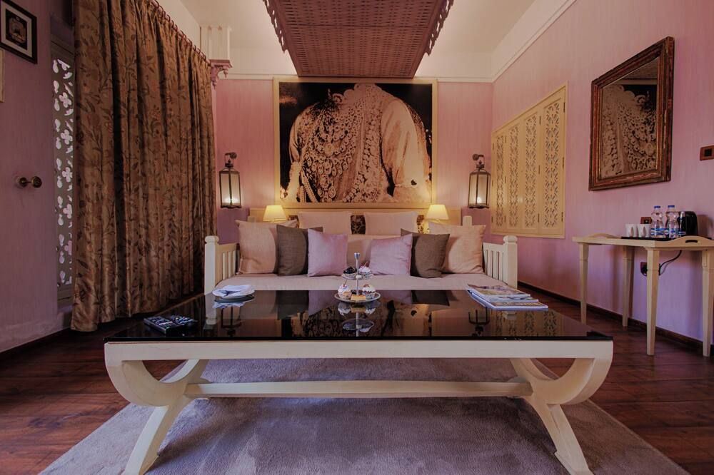 Ajit Bhawan - A Palace Resort - ג'ודפור
