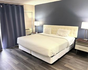 Twin City Inn & Suites - Benton Harbor
