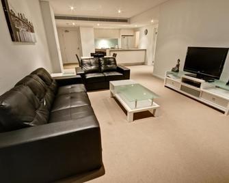 Bridgepoint 1303 - Mandurah - Huiskamer