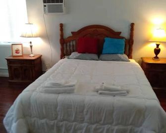 Single Hous With Wide Yard - Rowland Heights - Bedroom
