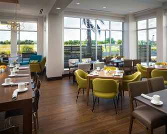 Hilton Garden Inn Sacramento Airport Natomas - Sacramento - Restaurang