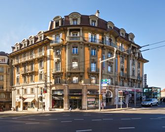 Swiss Wine by Fassbind - Lausana - Edifício