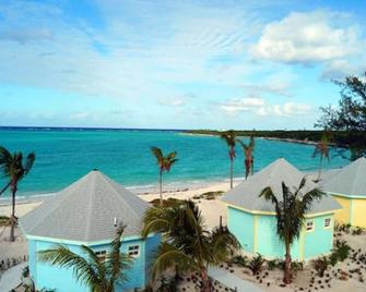 Paradise Bay Bahamas - Rokers Point Settlement - Beach