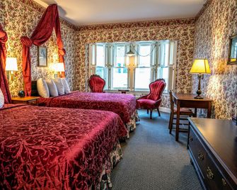 Murray Hotel - Mackinac Island