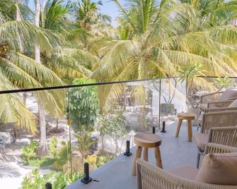 Biosphere Beach - Dharavandhoo - Balcony
