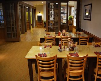 National Park Inn - Longmire - Restaurant