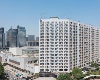 JI Hotel (Jinan Hi-tech Zone Dinghao Plaza) - Jinan - Edificio