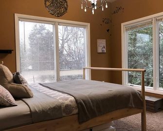 Charming Annapolis Waterview Home - Annapolis - Bedroom