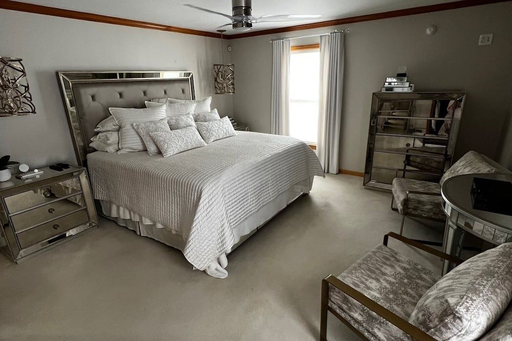 Brick Ranch in Country Setting