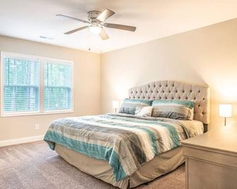 The Pine Villa at Ducks Landing - Aberdeen - Bedroom