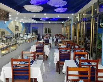 Hotel Punta Las Cuevas - Cienfuegos - Restaurante