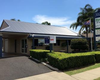Edward Parry Motel and Apartments - Tamworth - Gebäude