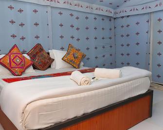 Shiv Tara Desert Camp - Sām - Habitación