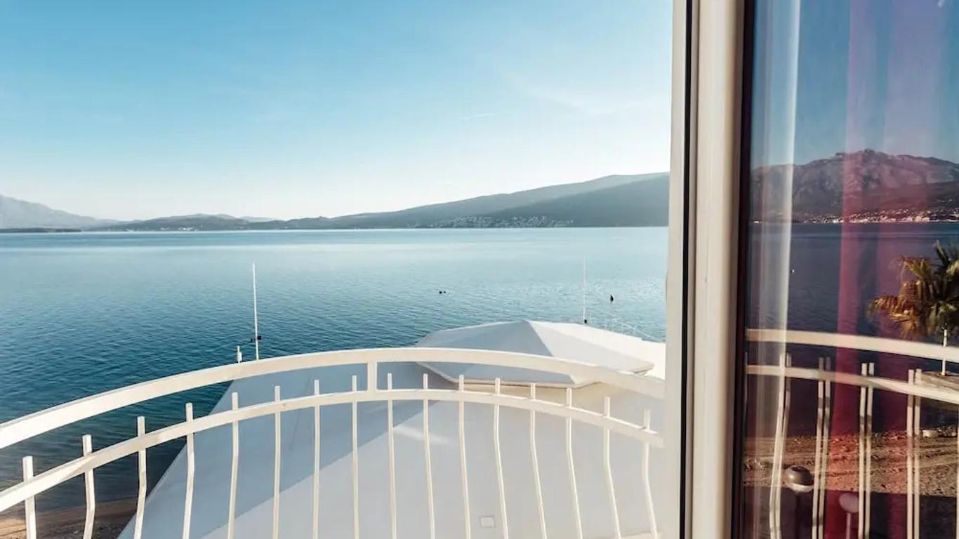 Hotel Azzurro